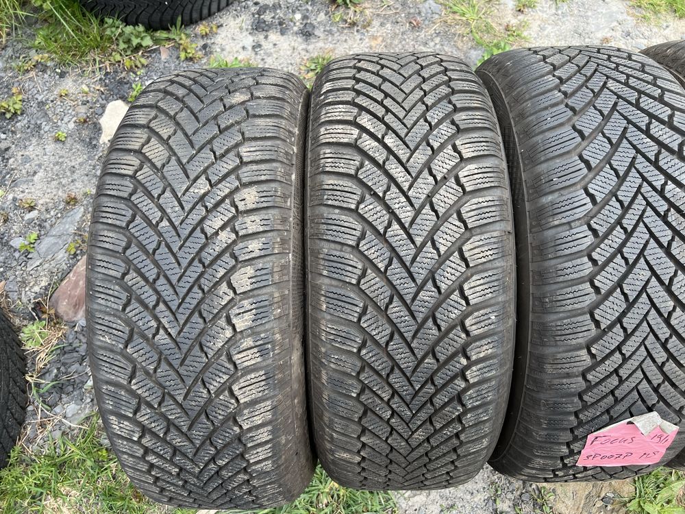 4xopona zimowa CONTINENTAL w rozmiarze 215/55 R16