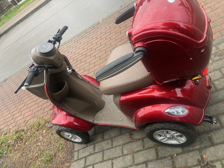 Wozek skuter elektryczny inwalidzki senior bateria litowo jonowa hit