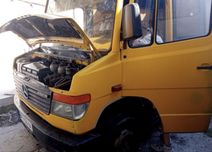 Розбираємо на болти Mercedes Vario 2.9