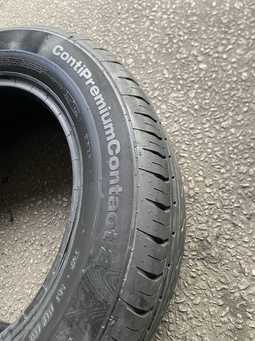 215/60/16 - Continental ContiPremiumContact 2