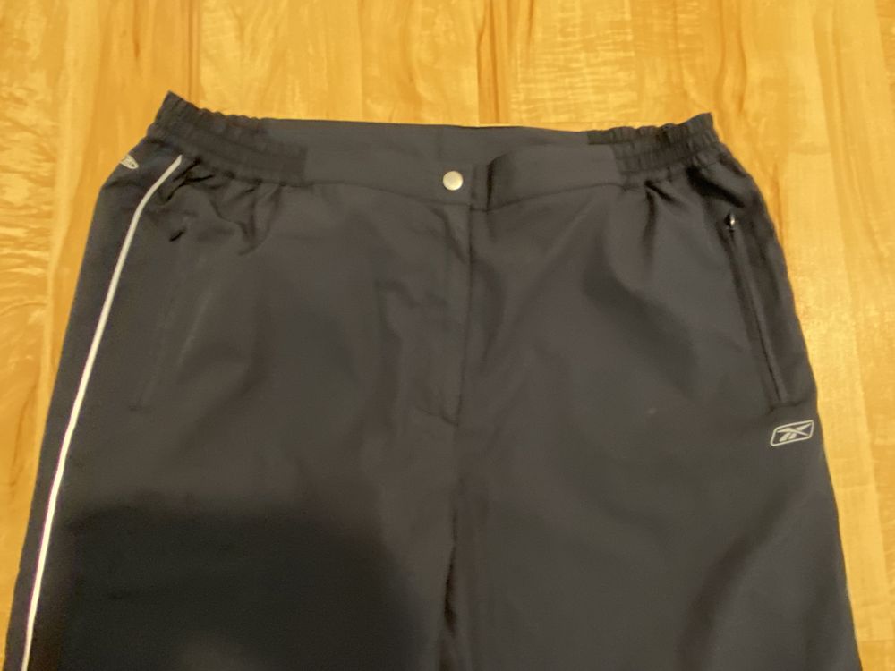 Reebok 44 granatowe damskie rybaczki capri krótkie spodenki