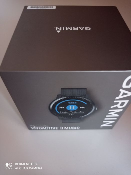 Часы Garmin vivoactive 3 music
