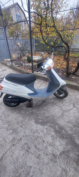Скутер Honda Tact af 24.