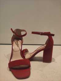Sandały czerwone damskie