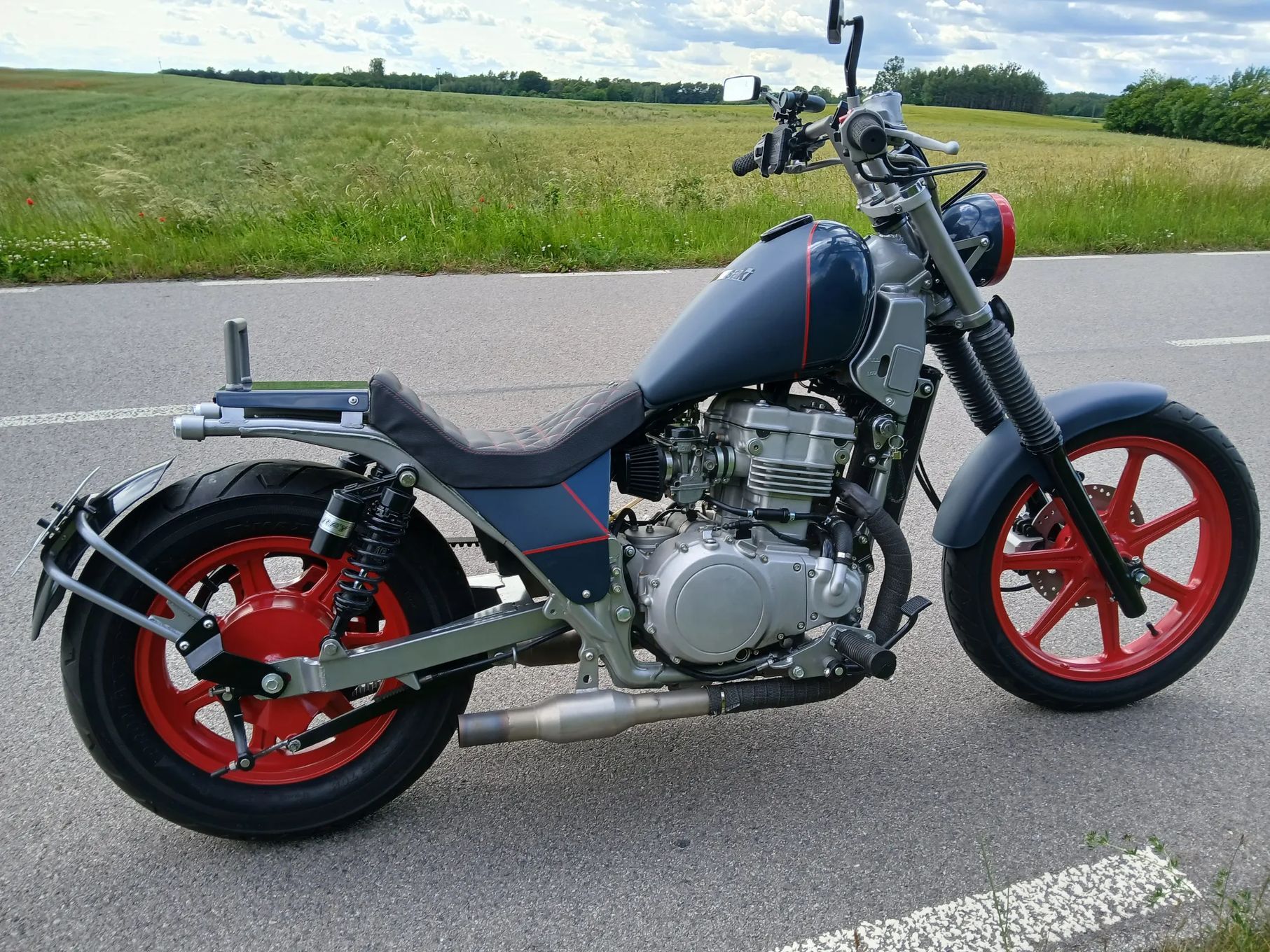 Kawasaki EN Kawasaki EN 500 bobber