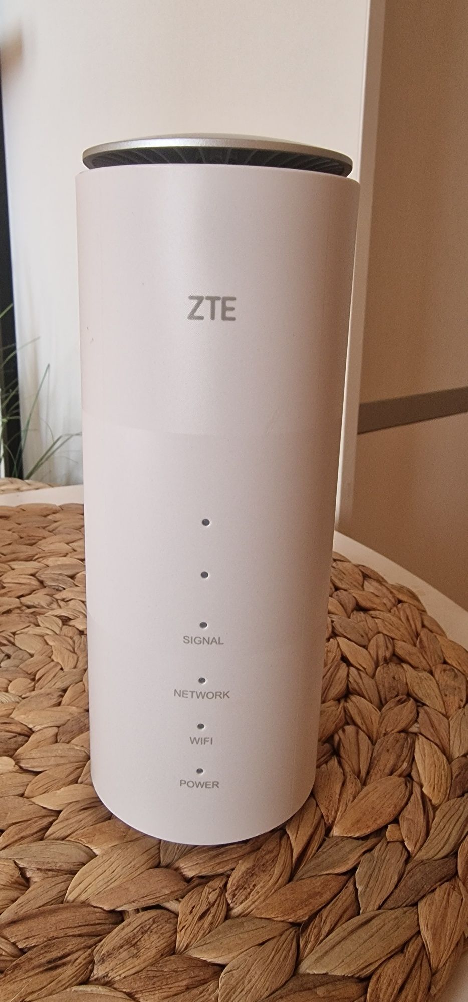 Router  ZTE MC888B 5G