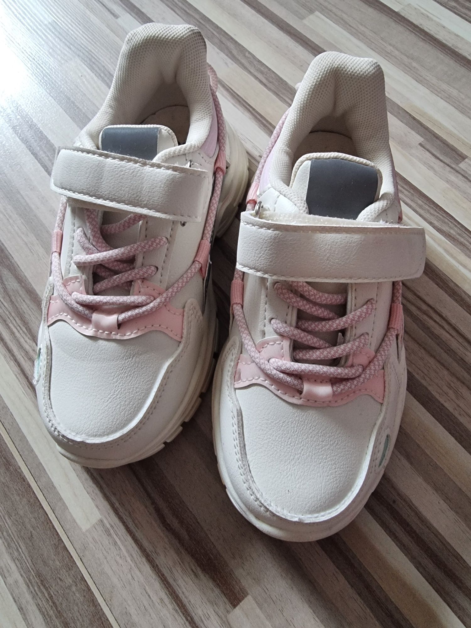 Buty adidasy Sinsay 27 NOWE