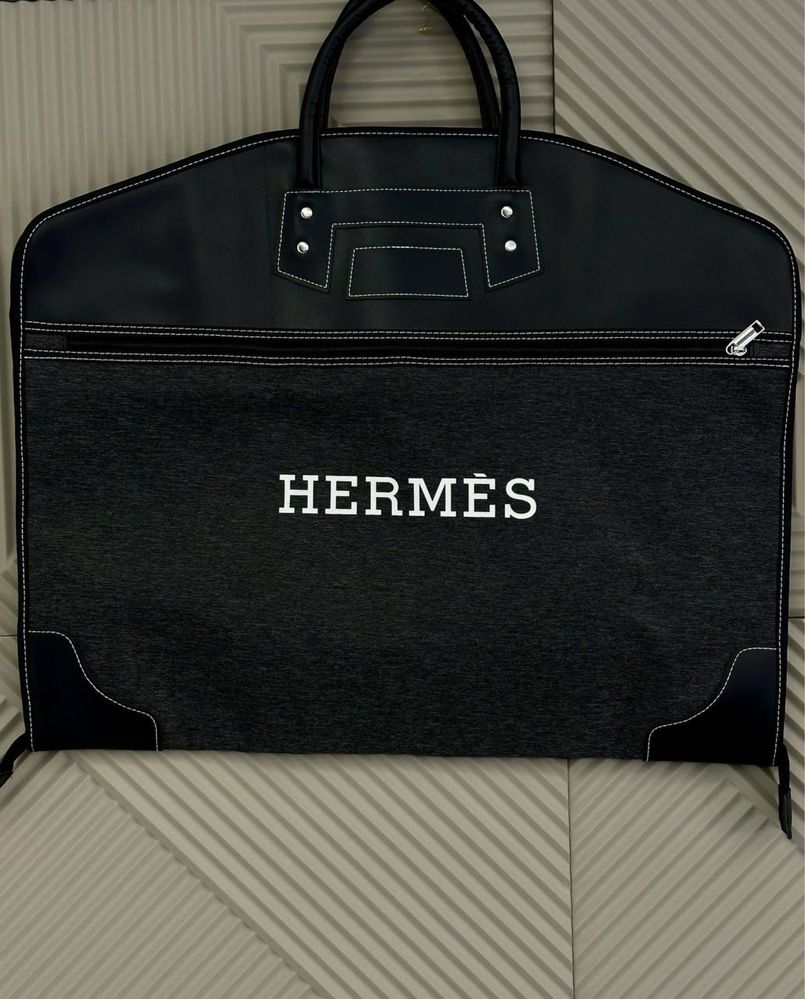 Бомбер из кожи Hermes