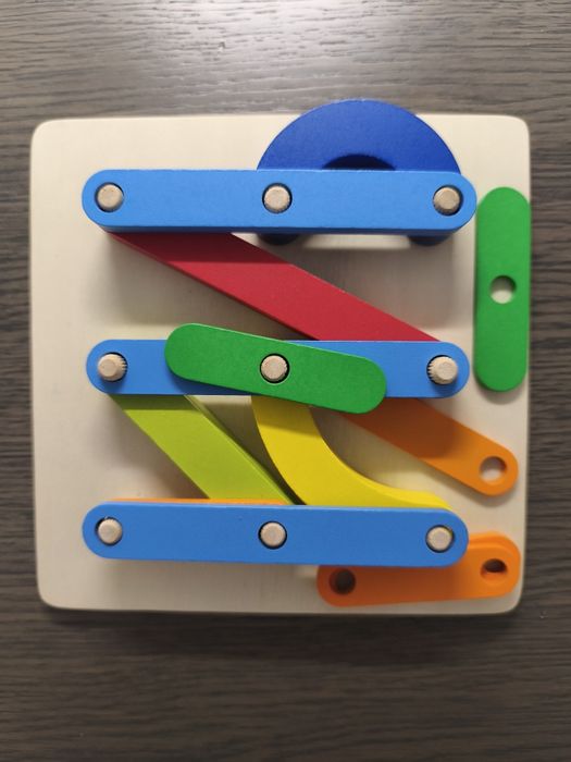 Drewniana układanka