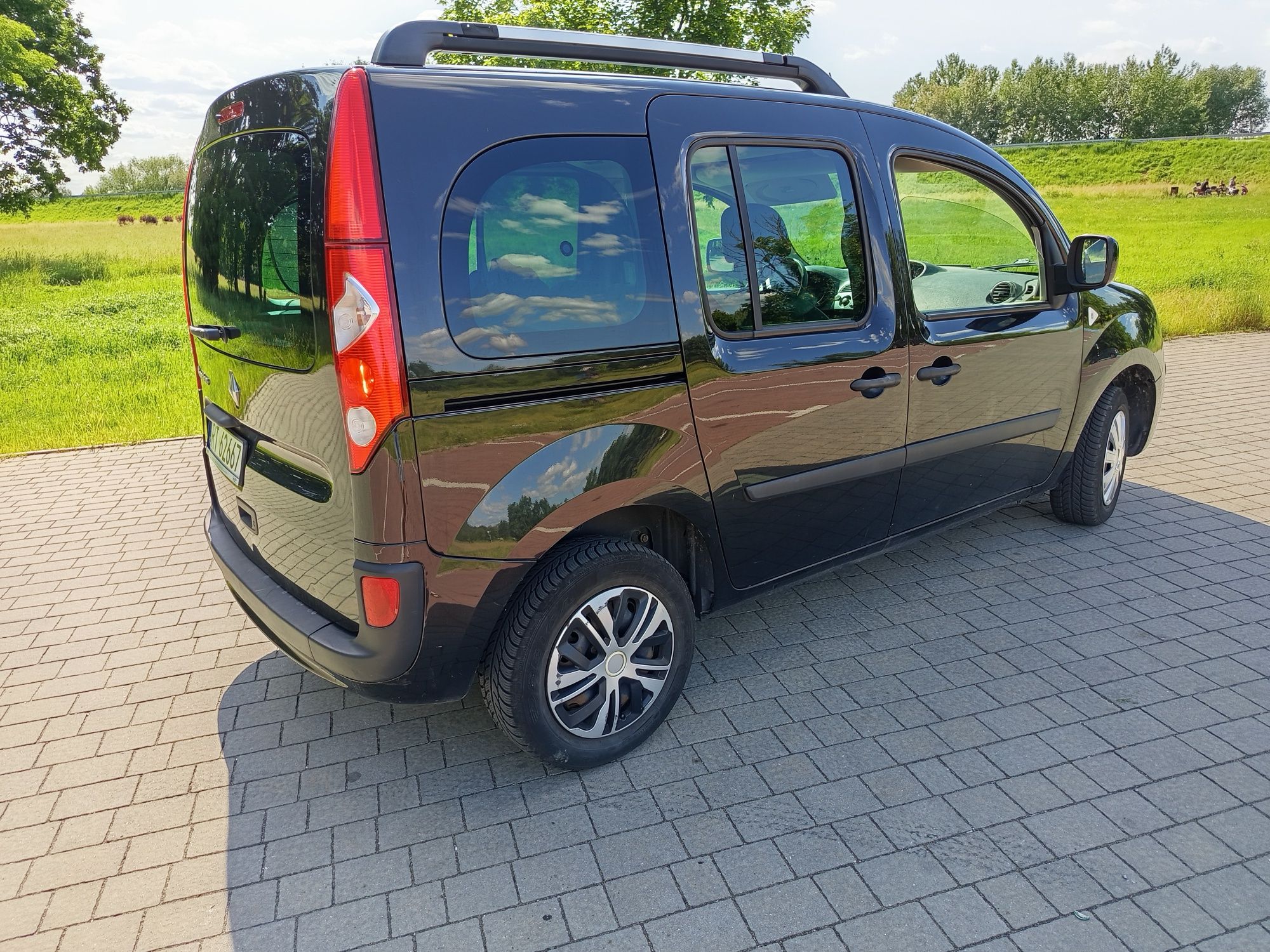 Renault Kango 1.6 Gaz Sekwencja Drzwi przesuwne x2 Klimatyzacja