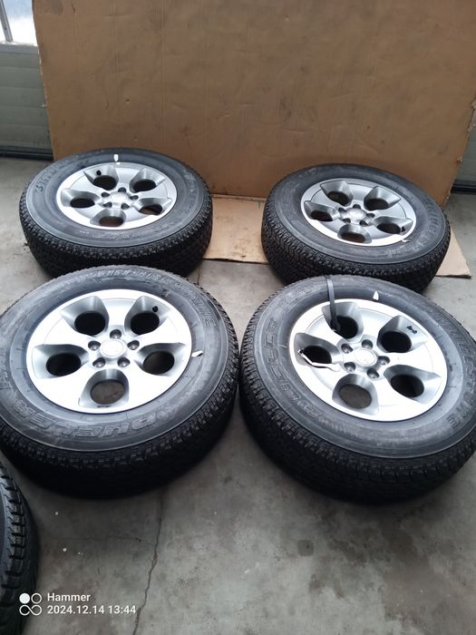Jeep Wrangler koła felgi 18/7.5 r18 255/70 r18 Bridgestone nowe