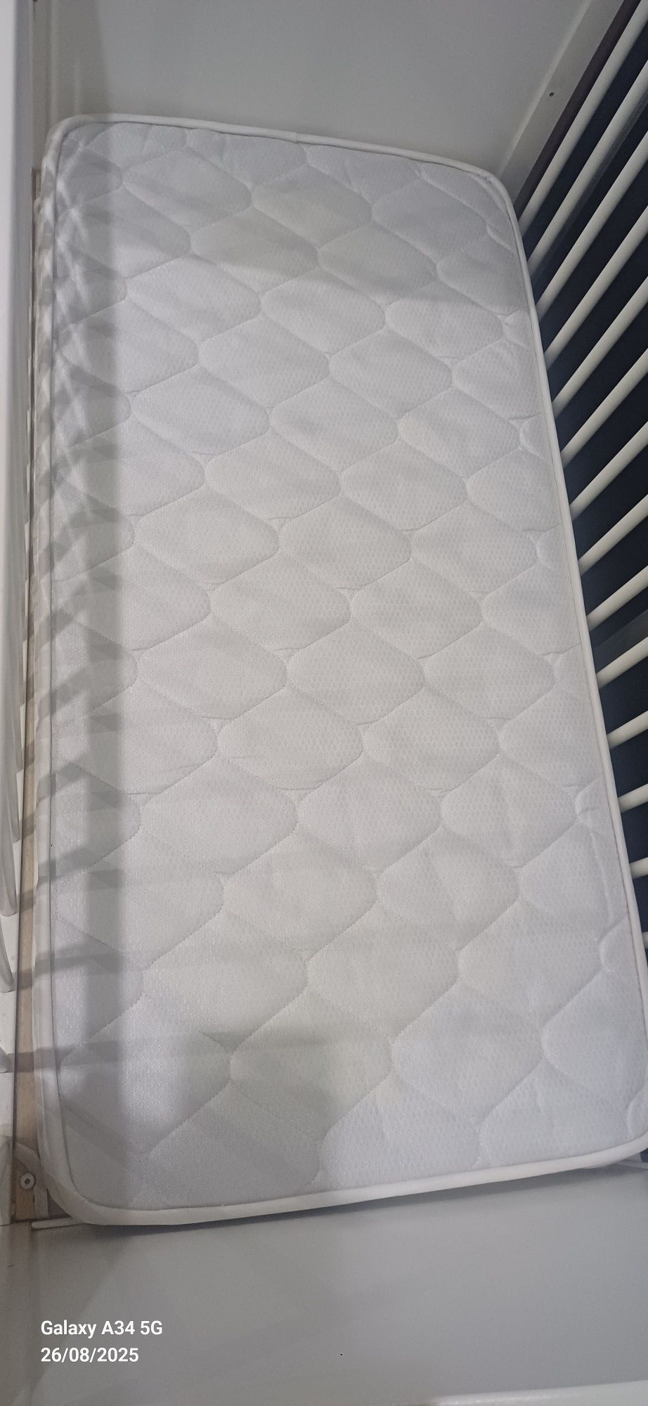 Cama de criança  como nova