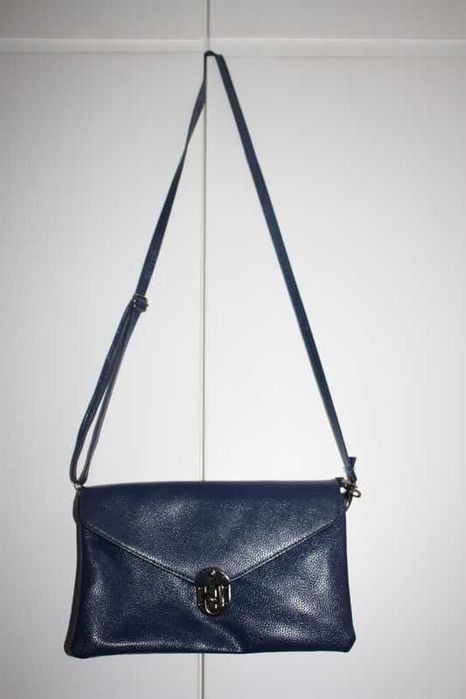 Carteira formato envelope azulão imitação de pele