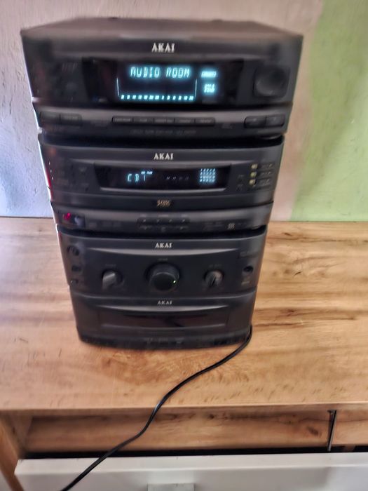 Wieża Akai cena 250 zł