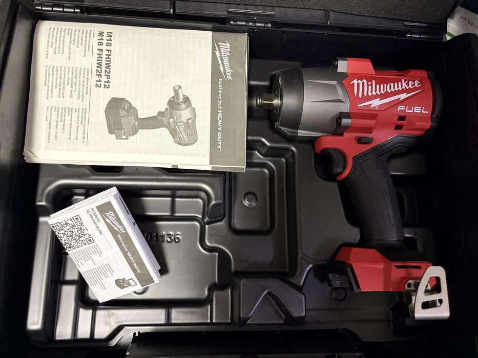 Udarowy klucz akumulatorowy M18 FHIW2F12-0X Milwaukee 2034 Nm FV 23%.
