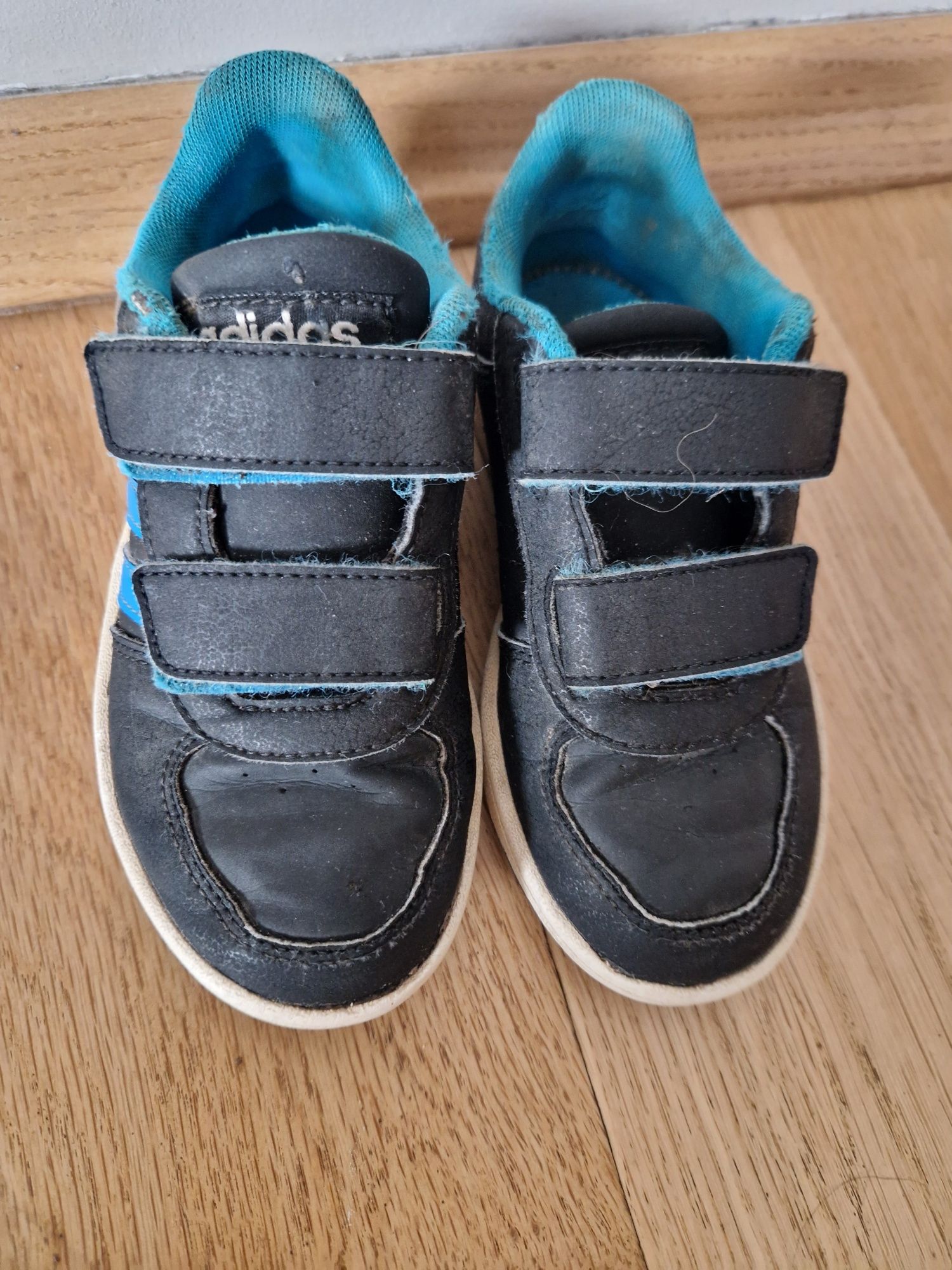 Super butki Adidas rozm. 28