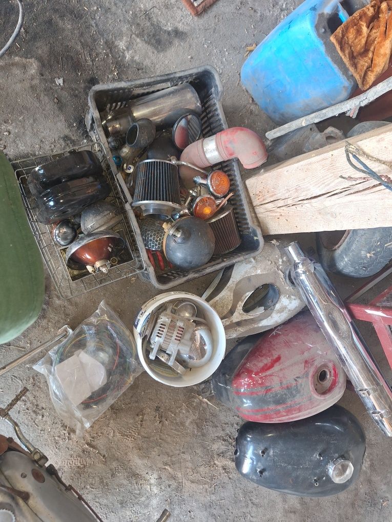Junak m10 chopper