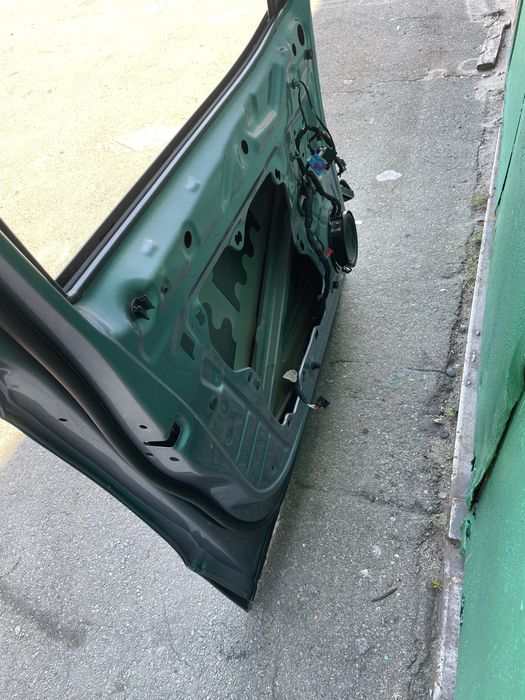 Двері ліві фольксваген vw volkswagen id 4 ід4 ID4