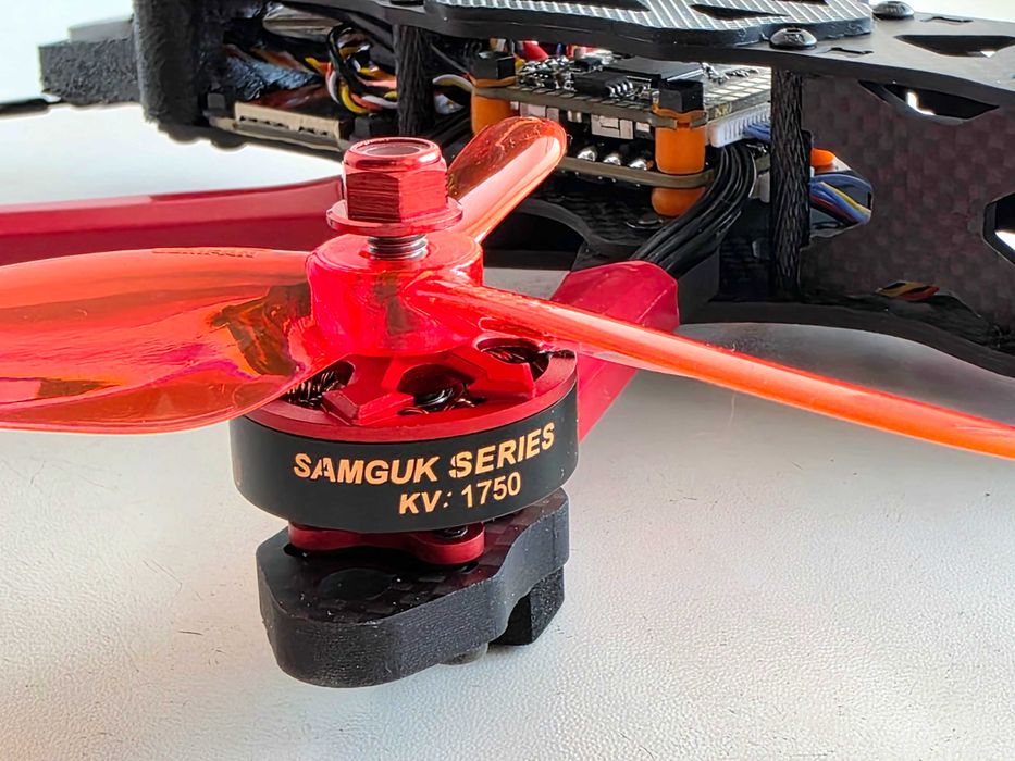 FPV дрон (квадрокоптер) 5", 3" ELRS, Analog VTX 5.8 GHz