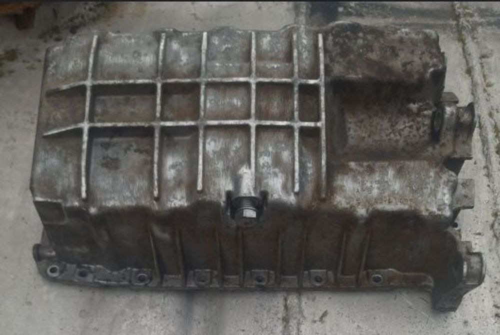 Піддон масляний .