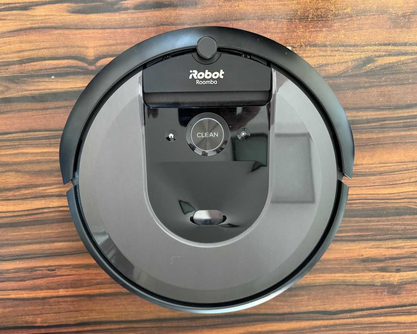 iRobot Roomba i7 / Stan BDB jak nowy / dodatkowe akcesoria