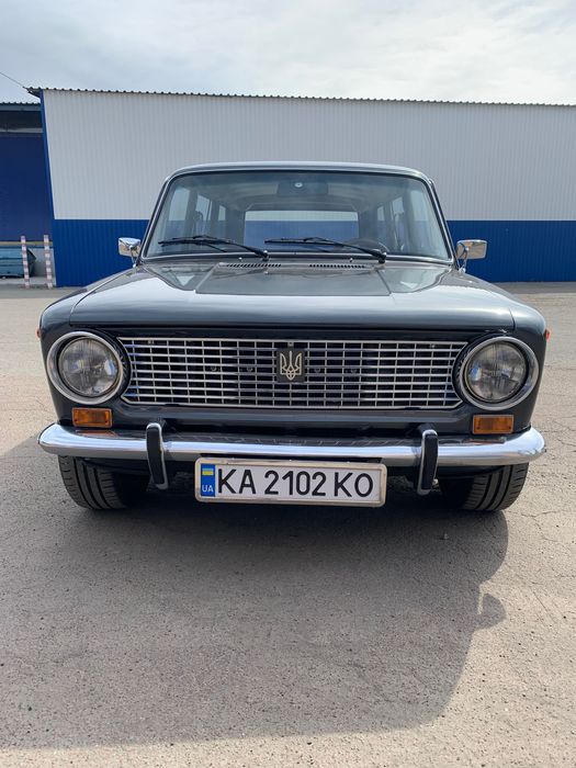Ретро автомобиль Ваз 2102 1.5 16V Restomod