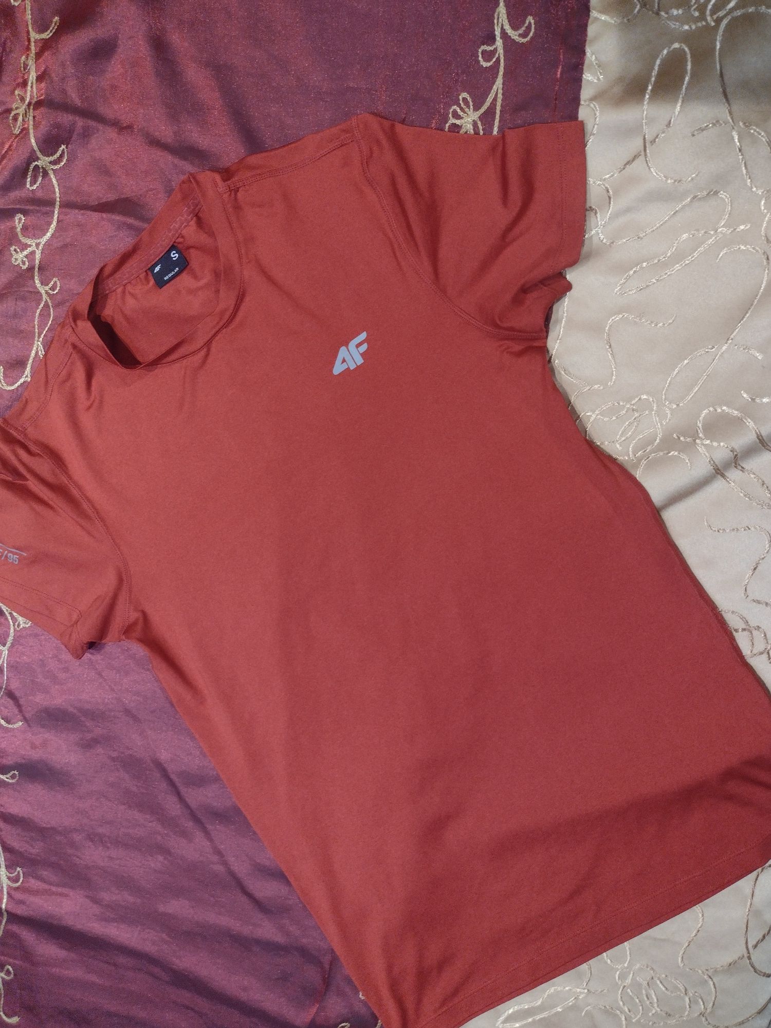 Koszulka t-shirt sportswear 4F oryginalna rozmiar S męska chłopięca