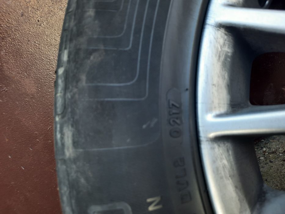 Шины 225/60R17 103