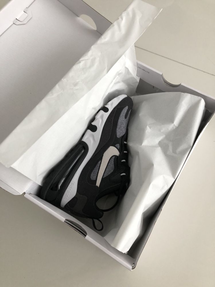 Buty damskie Nike Max 270 React rozm.38