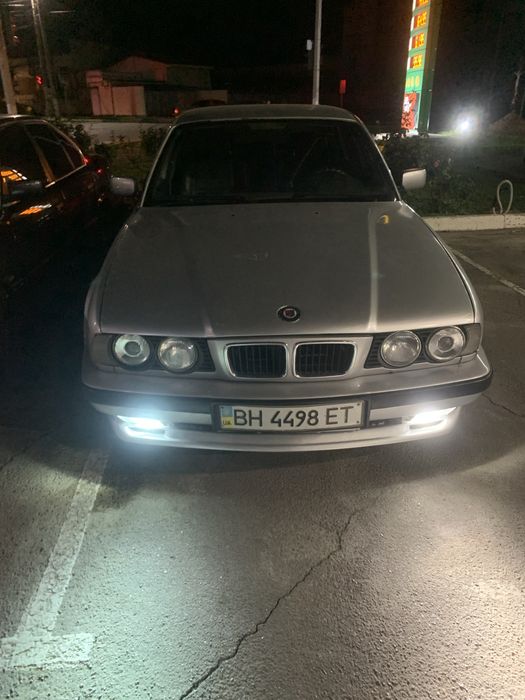 Продам БМВ Е34 520І