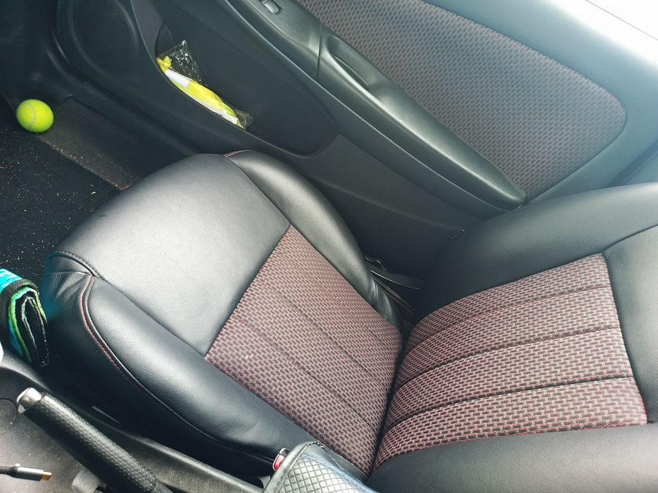 Nissan Almera comercial