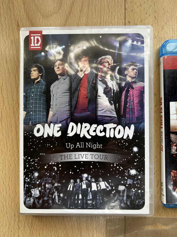 Lote One Direction: DVD, Blu-ray e crachás