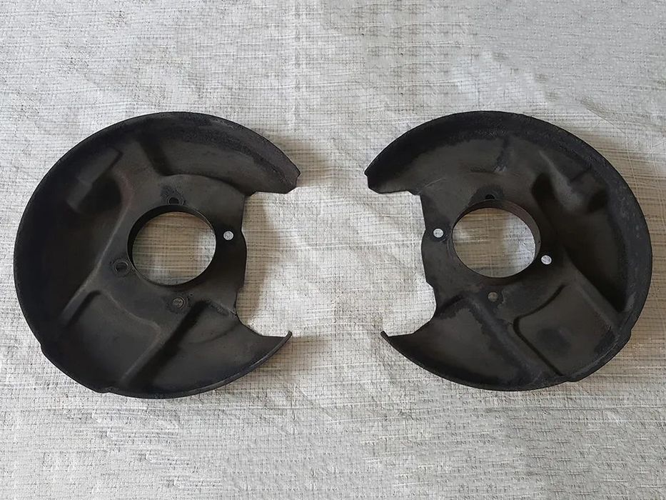 Osłony tarcz hamulcowych (komplet) do Suzuki Vitara I