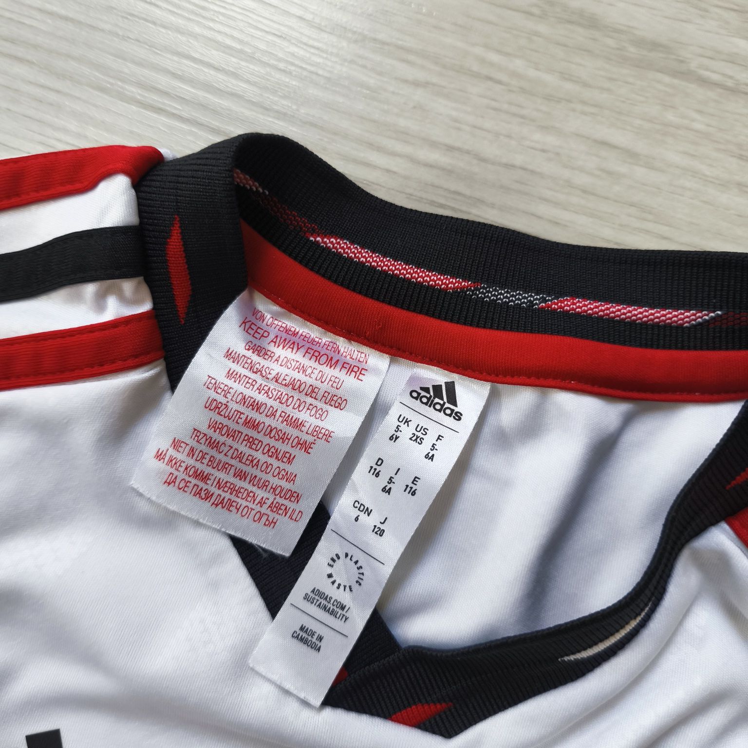 Adidas 2022/2023 Manchester United 5-6 lat 116 cm