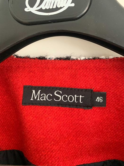 Casaco Tweed Mac Scott, 46, preto vermelho, cintado, botões vermelhos