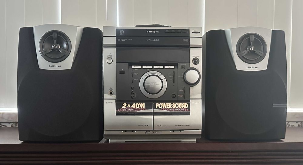 Aparelhagem Samsung MAX-929 com Colunas PS 929E (2x40W)