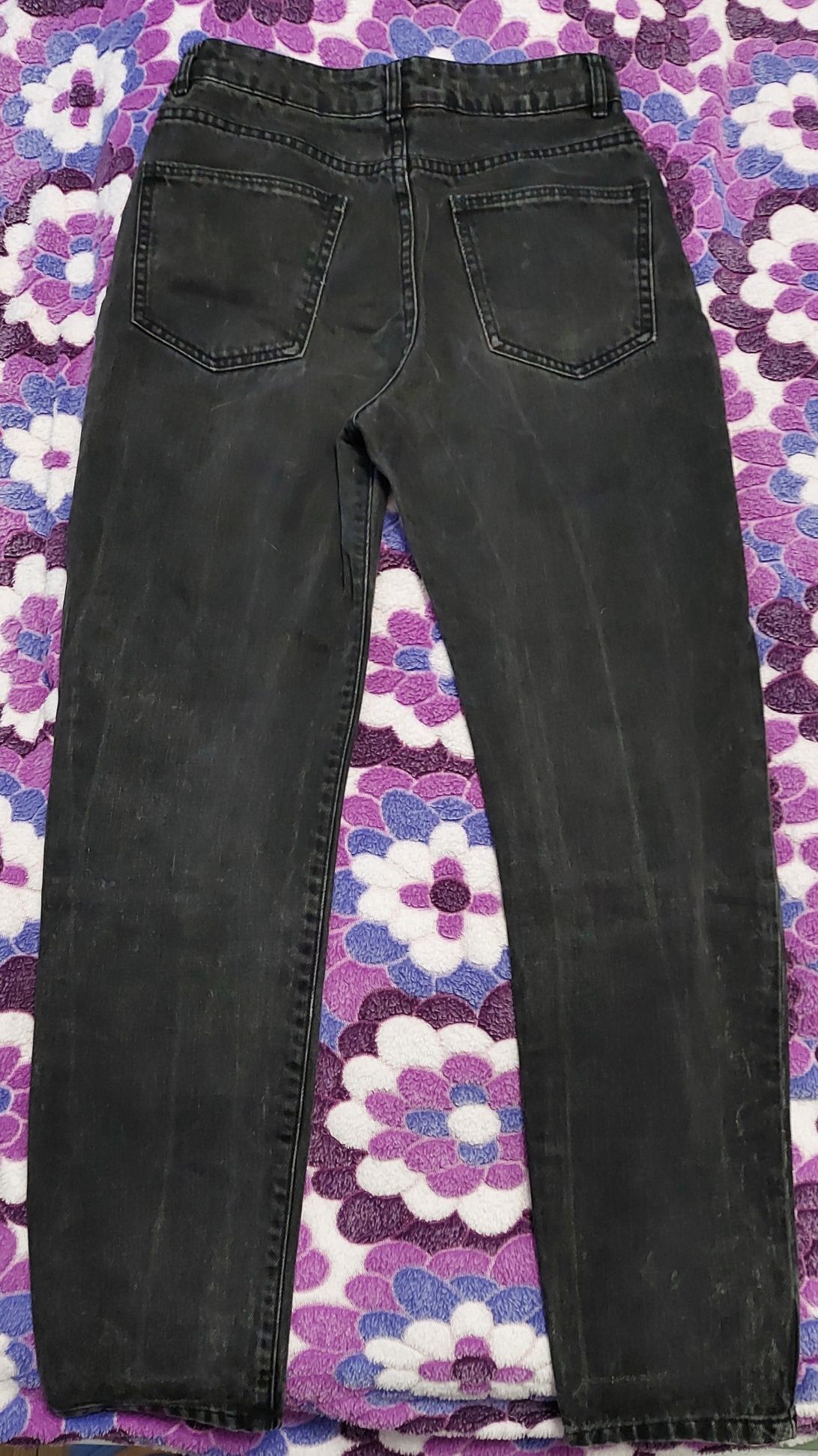 Bershka джинси eur 34, mex 24