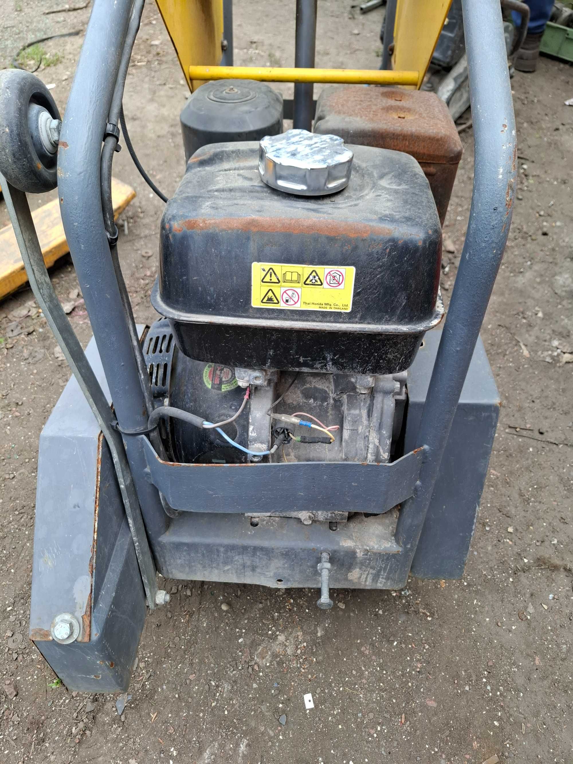 Przecinarka piła jezdna atlas copco orka  350/450