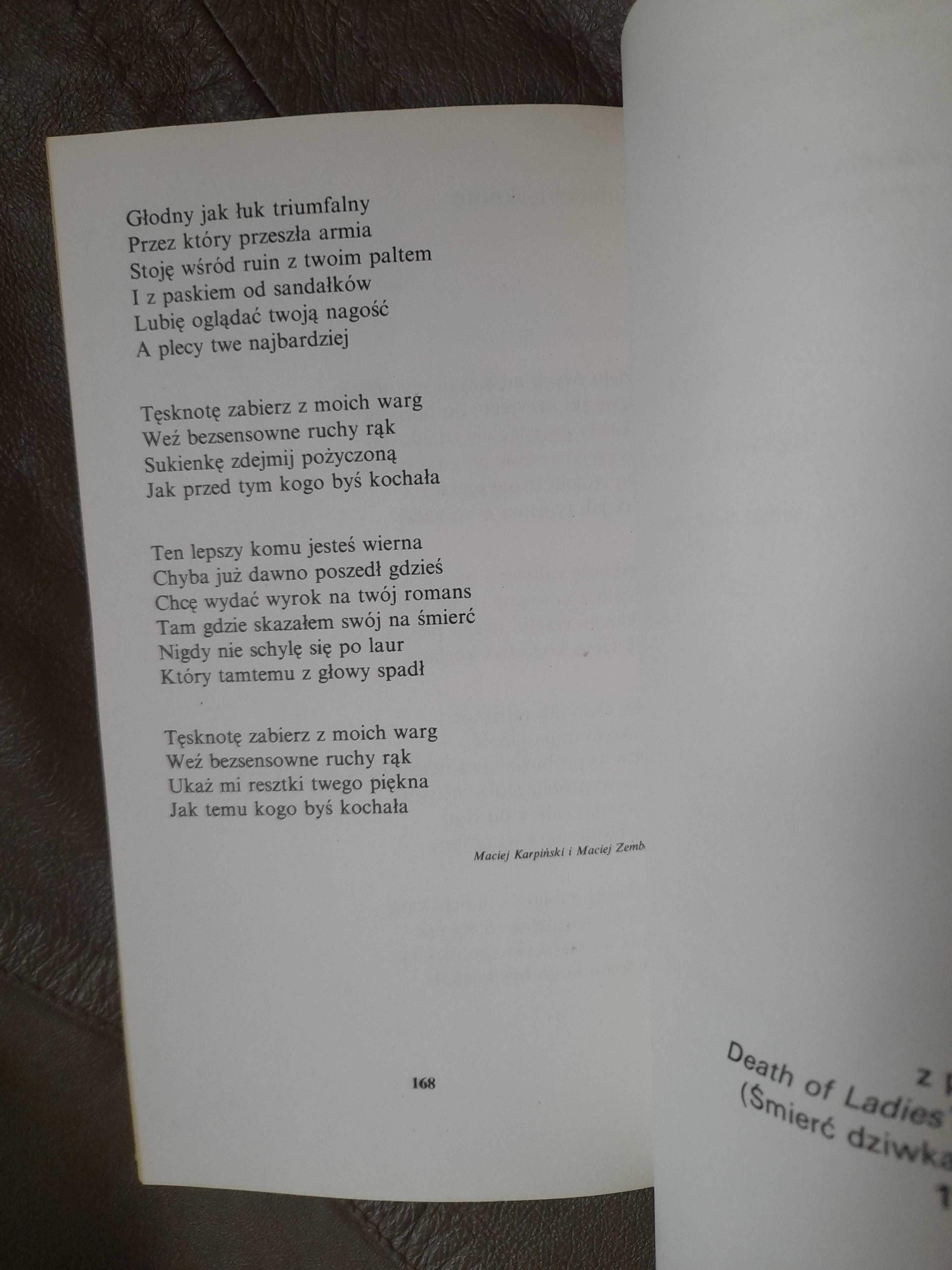 Leonard Cohen Słynny niebieski prochowiec