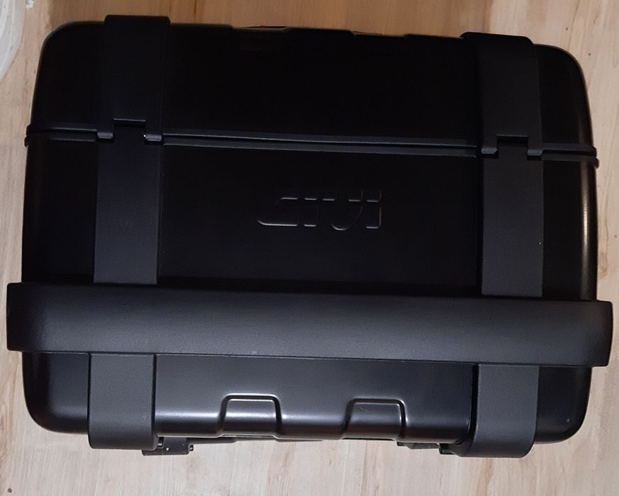 Kufry boczne Givi Trekker 33 l