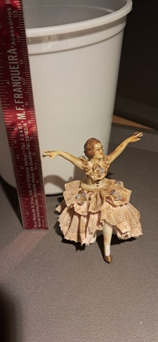Bailarina em Porcelana