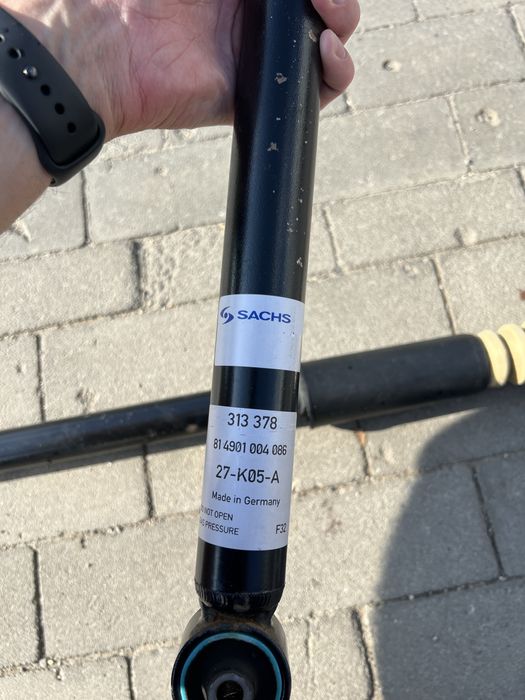 Стойки амортизатора задні газомасляні (SACHS) 313 378 VW/SEAT/SKODA