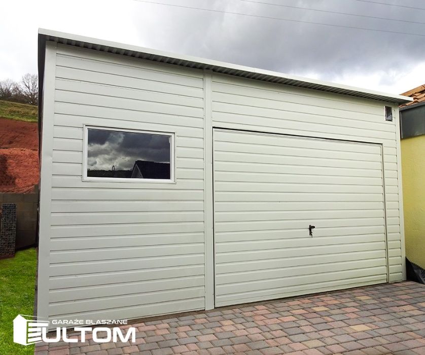 Garaż blaszany drewnopodobny z wiatą profil zamknięty
