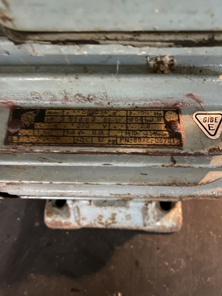 Silnik elektryczny 1.1kW 3fazowy