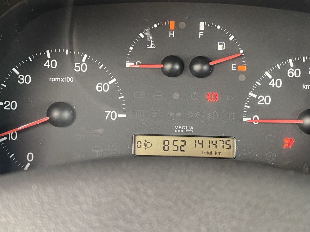 Fiat punto  ano 2000
