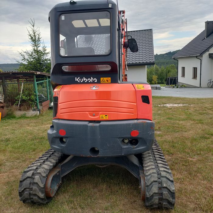 Minikoparka Kubota u35