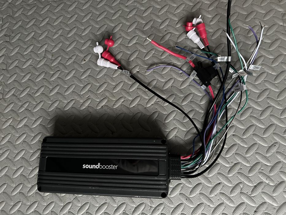 Wzmacniacz lodka samochod bluetooth SOUNDBOOSTER