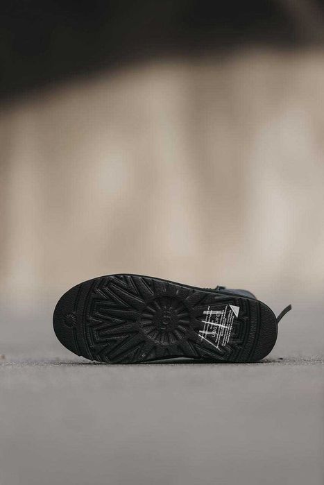 Угги/Уги/Угг/Уггі/Угі/UGG Australia Mini Classic Zip/Шкіра 100% Овчина