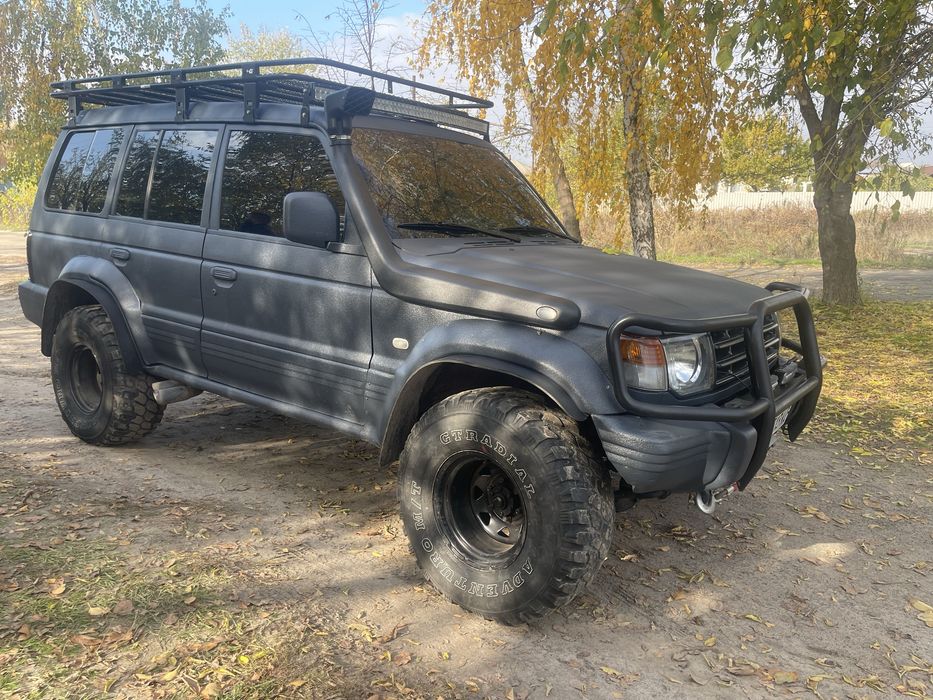 Продам Міцубіші Монтеро 2,5 д