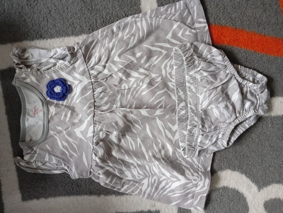 Śliczny komplet dla dziewczynki 3m